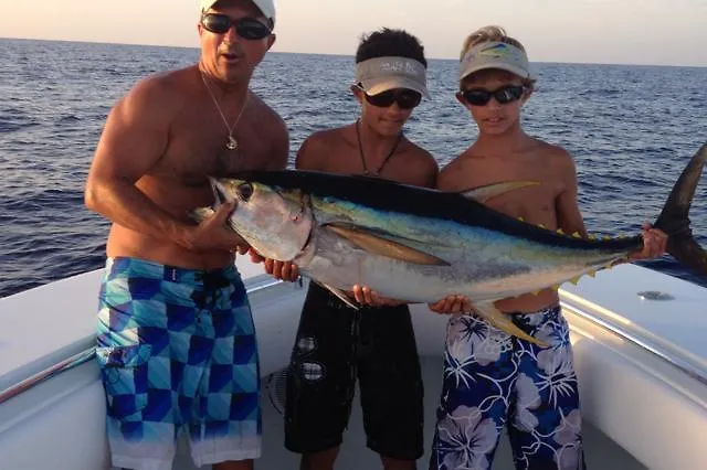 Running Mon Sunrise Resort & Marina Freeport