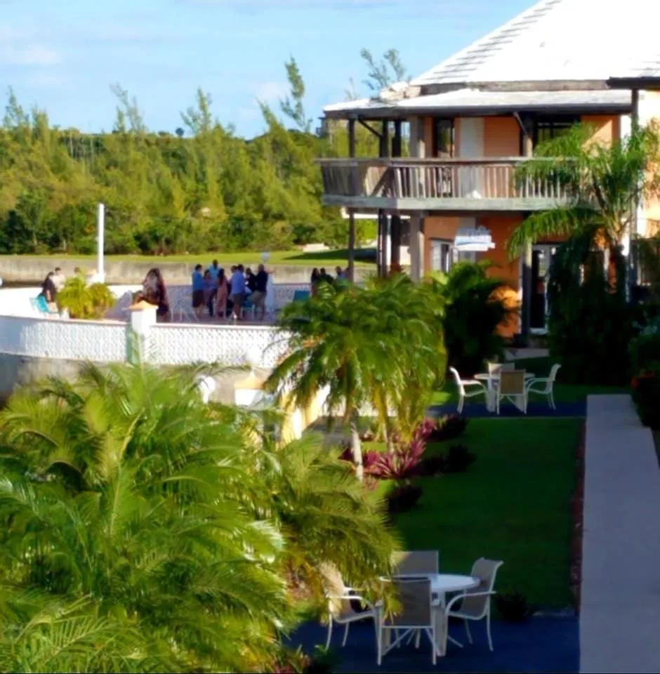 Running Mon Sunrise Resort & Marina Freeport