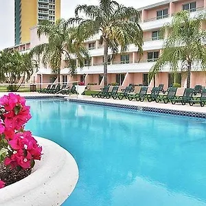 Castaways And Resort