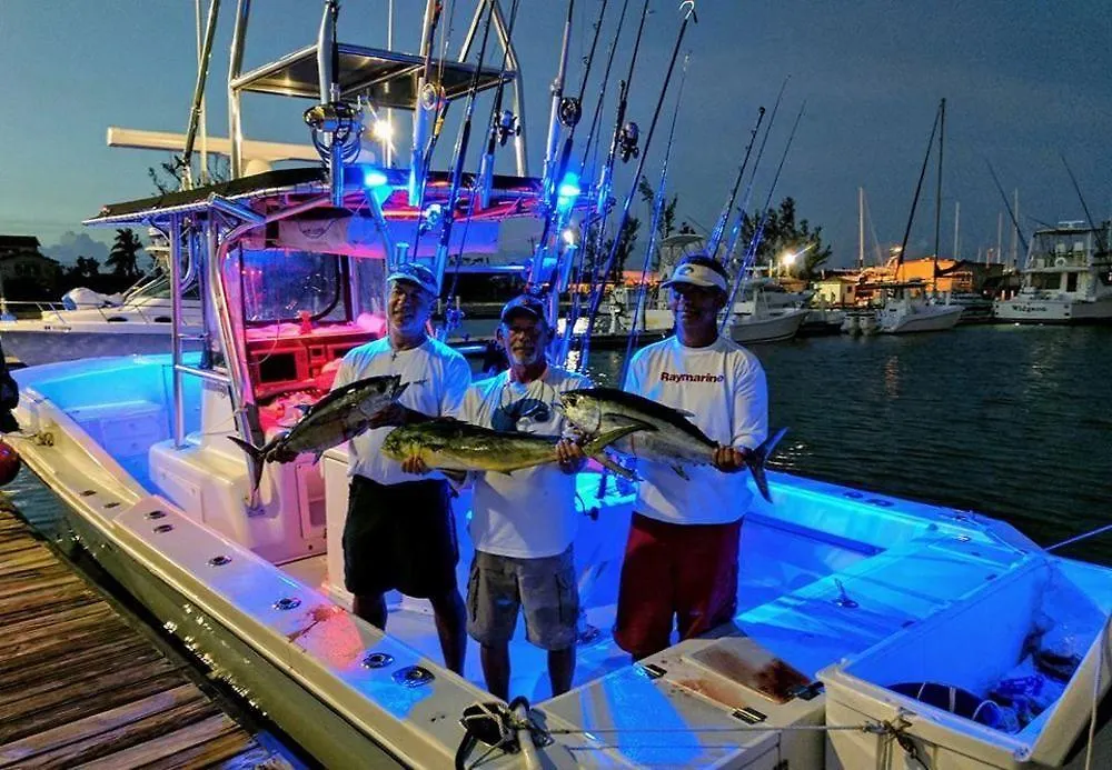 Running Mon Sunrise Resort & Marina Freeport