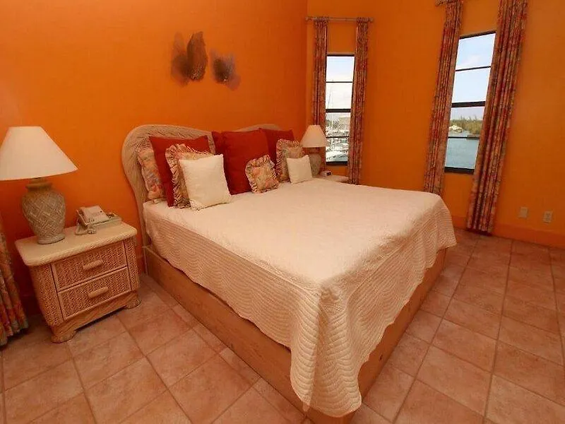 Running Mon Sunrise Resort & Marina Freeport
