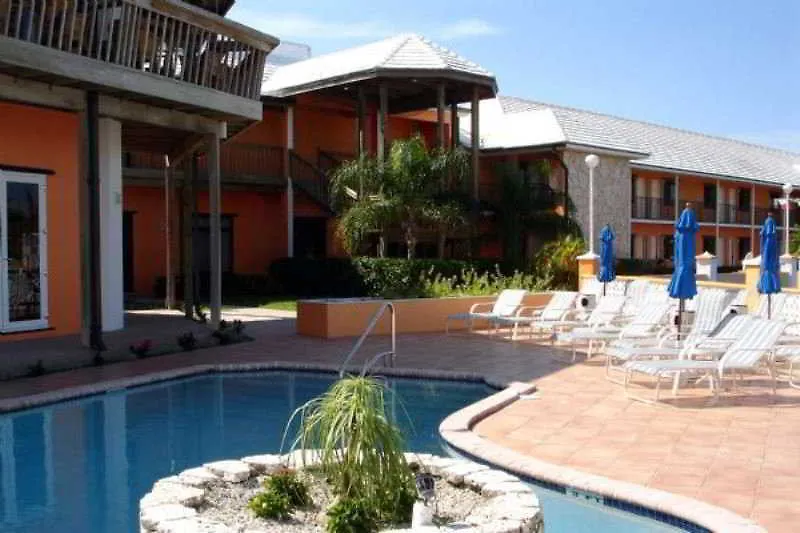 Running Mon Sunrise Resort & Marina Freeport
