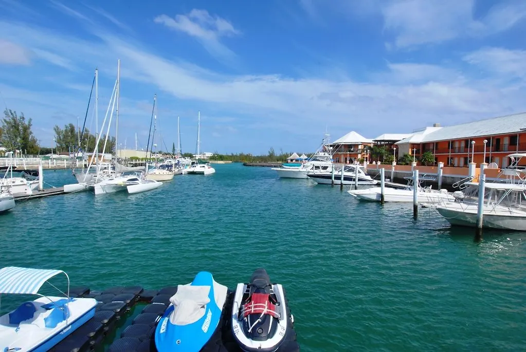 Running Mon Sunrise Resort & Marina Freeport 3*,