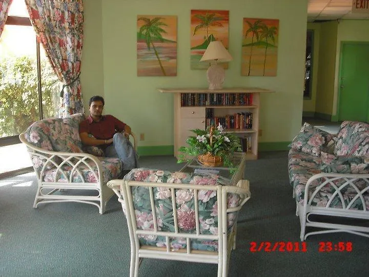 Running Mon Sunrise Resort & Marina Freeport